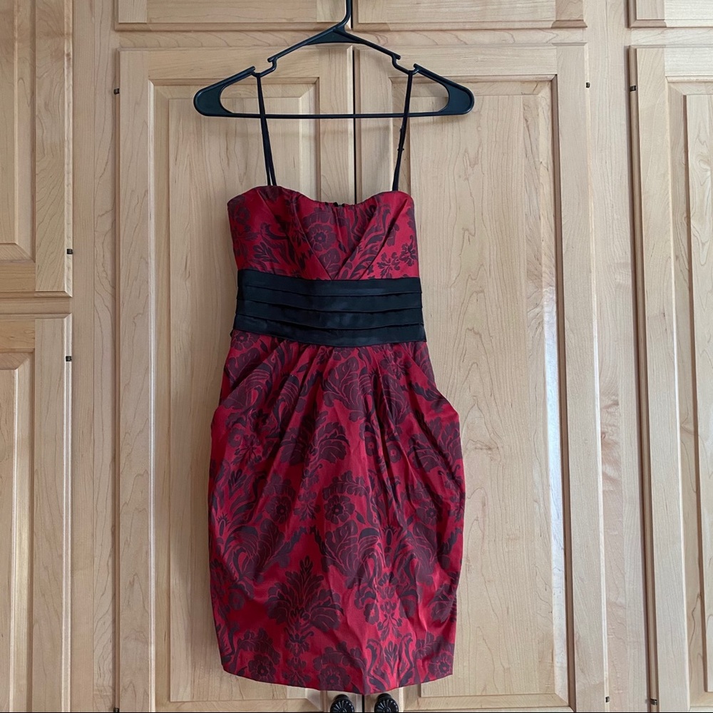 Red Floral Print Dress size 5 with pockets